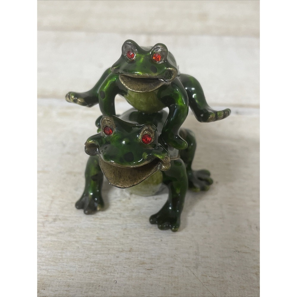 Green Leaping Frog  Bejeweled Hinged Trinket Box Magnetic Closure Fast Shipping